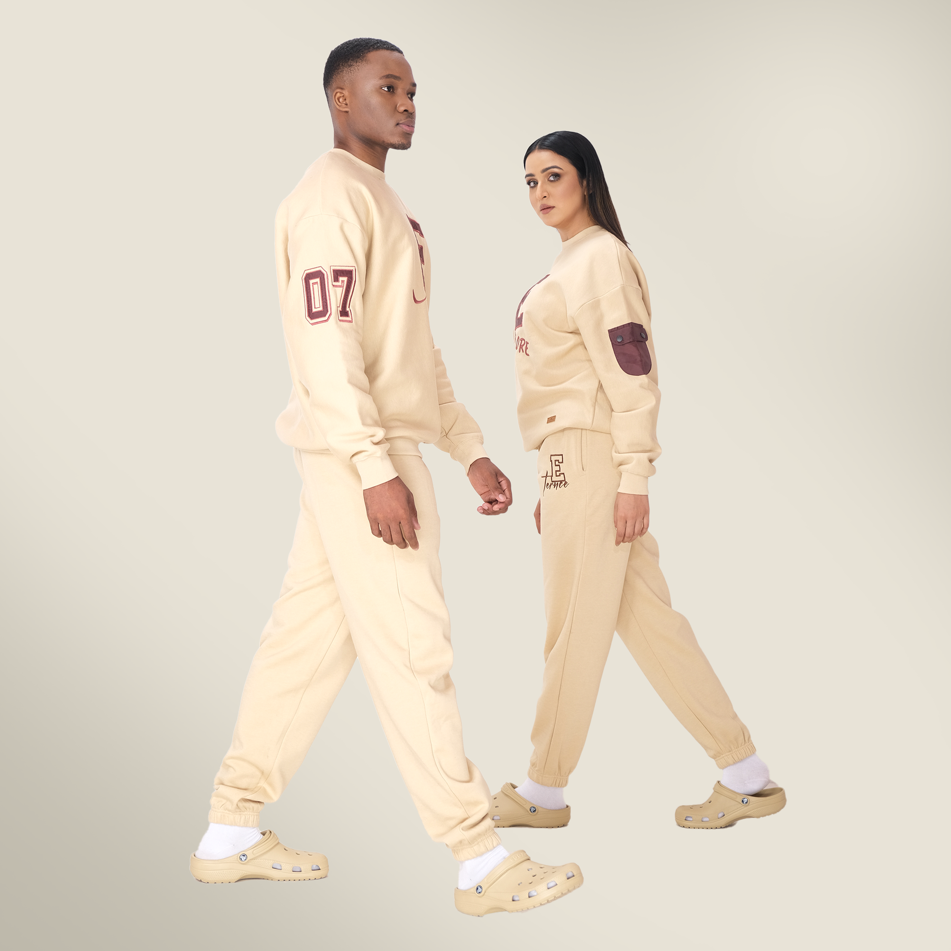 Unisex Crew Neck Sweater Set for men and women