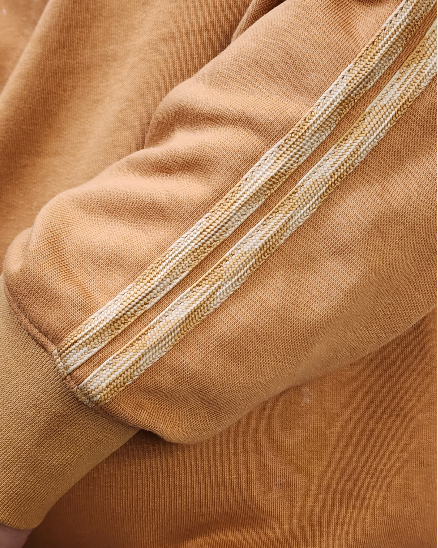 Crewneck Striped Sweater Timeless Design for Any Occasion _-Eternce Shop